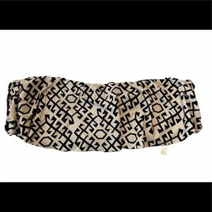 Gianni Bini strapless swim top